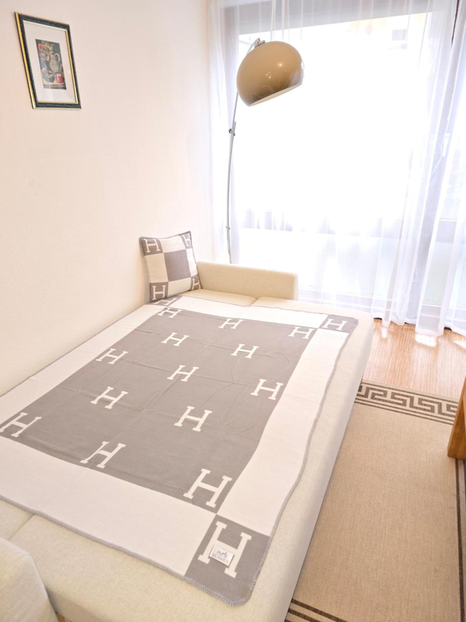 Studio Apartment Stuttgart Exterior photo